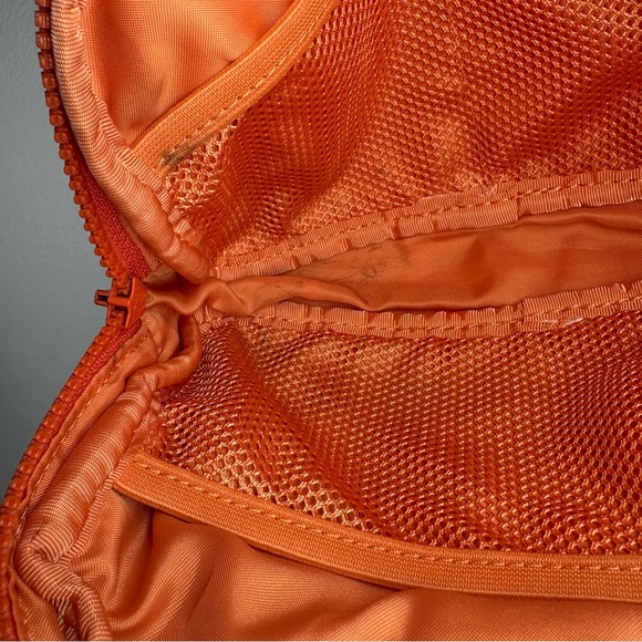 Lululemon Everywhere Belt Bag 1L Golden Apricot/Warm Coral - Picture 9 of 12